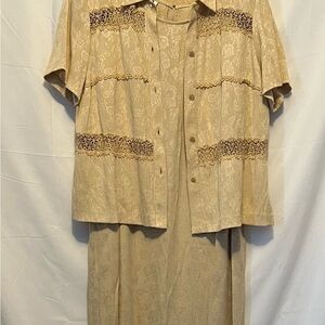 Vintage KSL Karin Stevens 2pc
Champagne Gold Jacket with Maxi
Dress Size 20